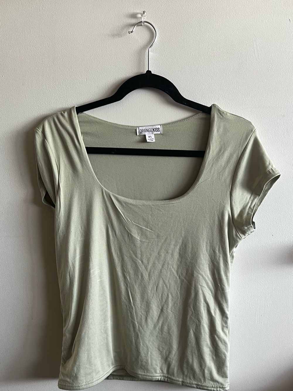 Orange Kiss Sage Scoop-Neck Short Sleeve Top